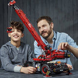 42082 LEGO® Technic Rough Terrain Crane